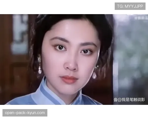 朱琳出门像隔壁小妹,账单像豪门媳妇,看着就心态崩 朱琳出门像隔壁小妹,账单像豪门媳妇,看着就心态崩
